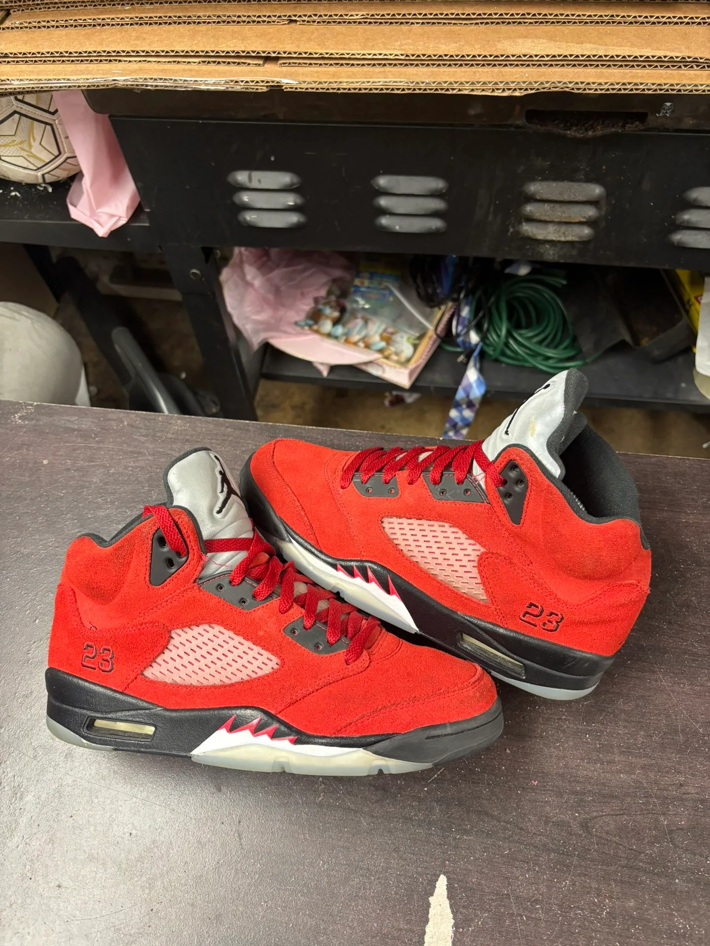 Air Jordan 5 Rating Bull 2021 thumbnail