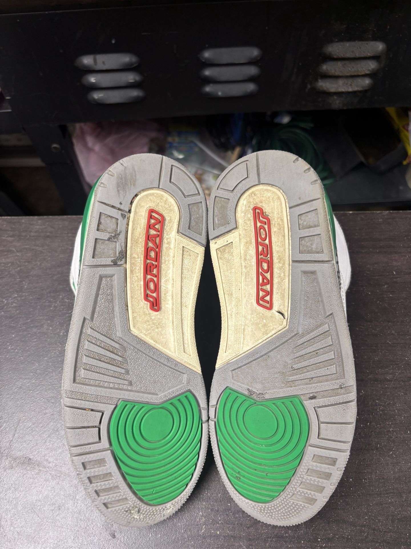 Air Jordan 3 Lucky Green - photo 2