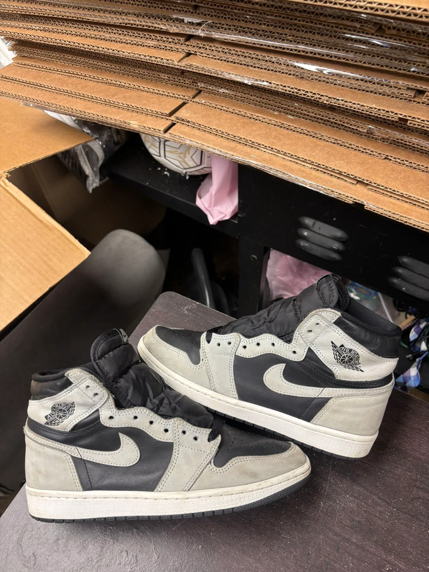 Air Jordan 1 High Shadow 2.0 thumbnail