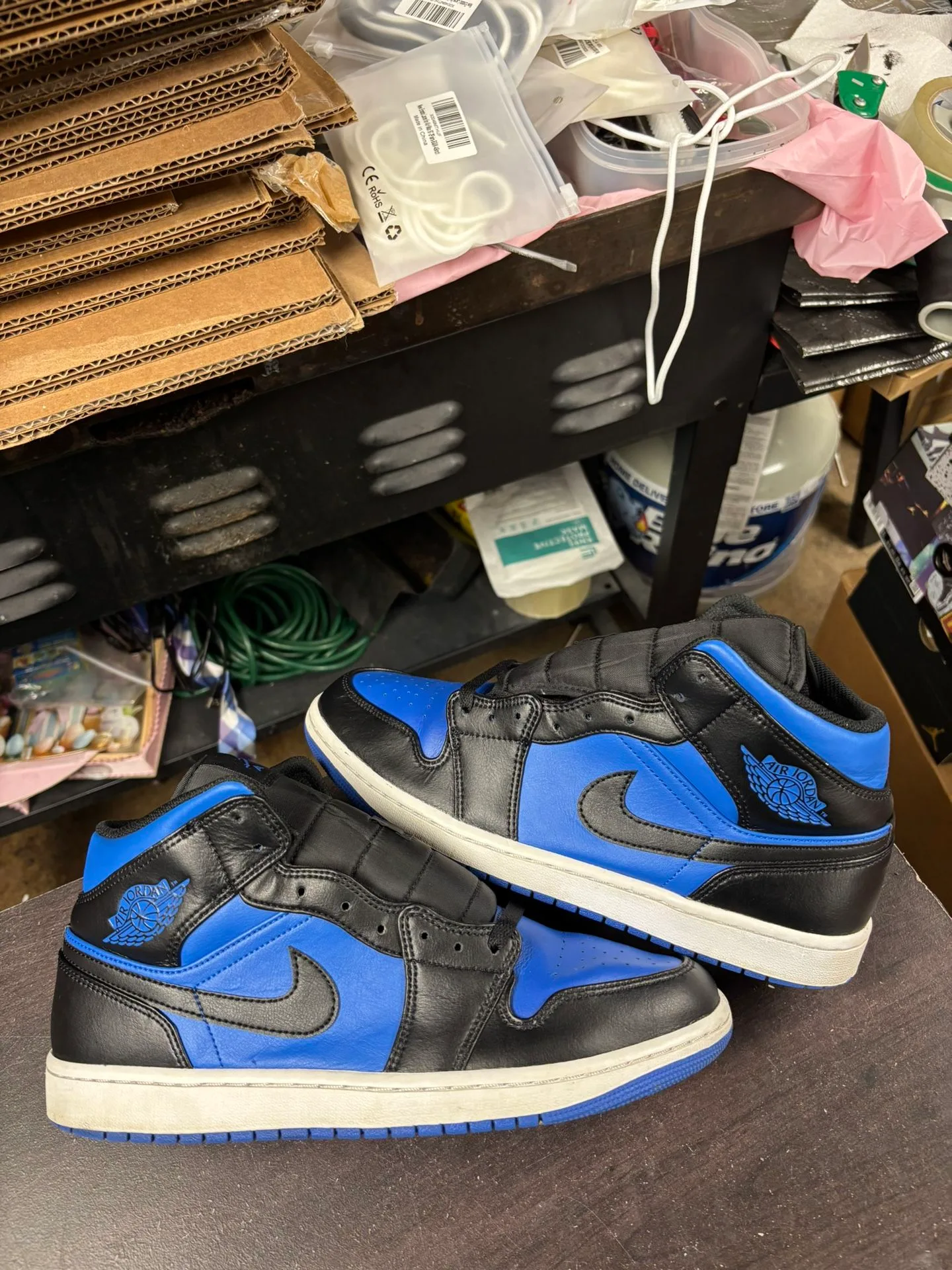 Air Jordan 1 Mid Black Royal thumbnail