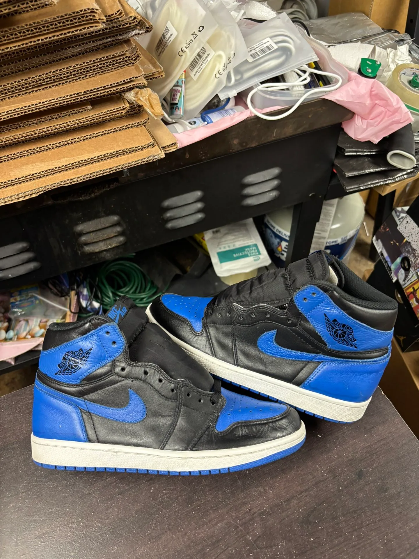 Air Jordan 1 High Royal 2017 thumbnail