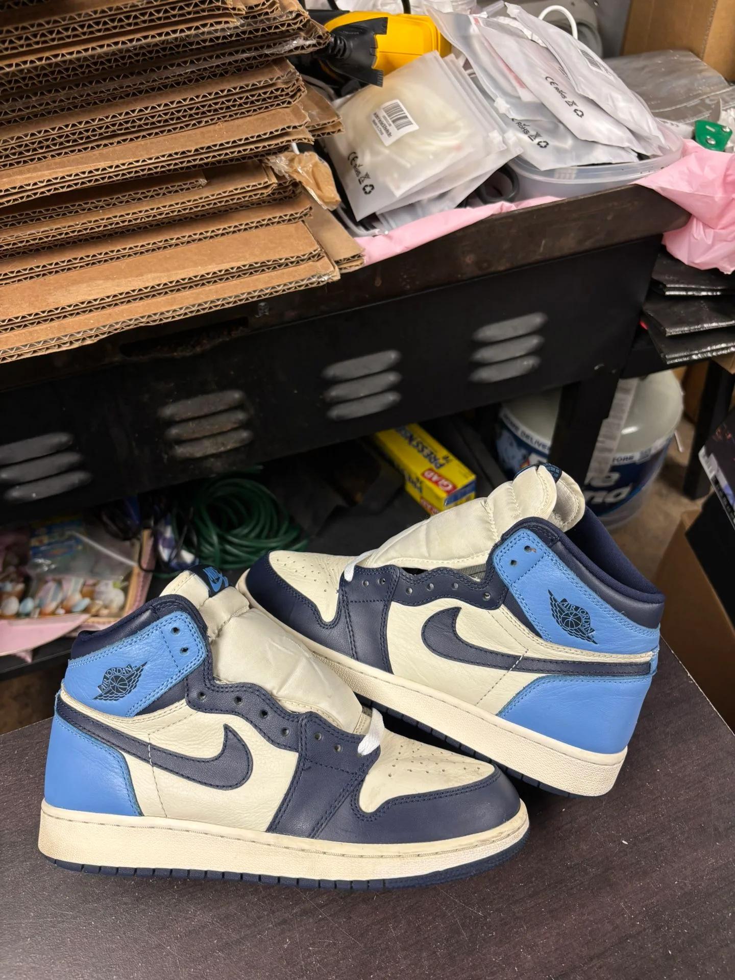 Air Jordan 1 High Obsidian GS thumbnail