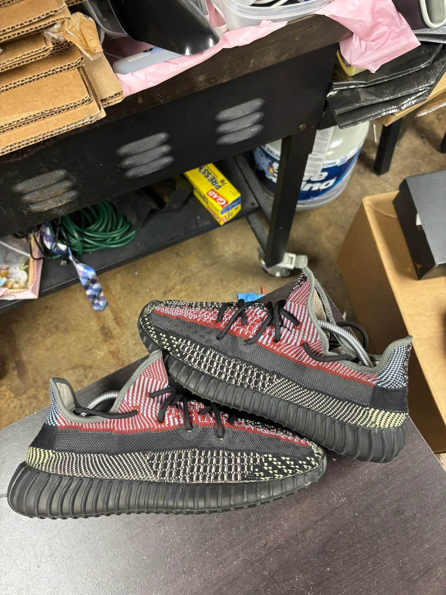 Adidas Yeezy 350 V2 Yechell (non Reflective ) thumbnail