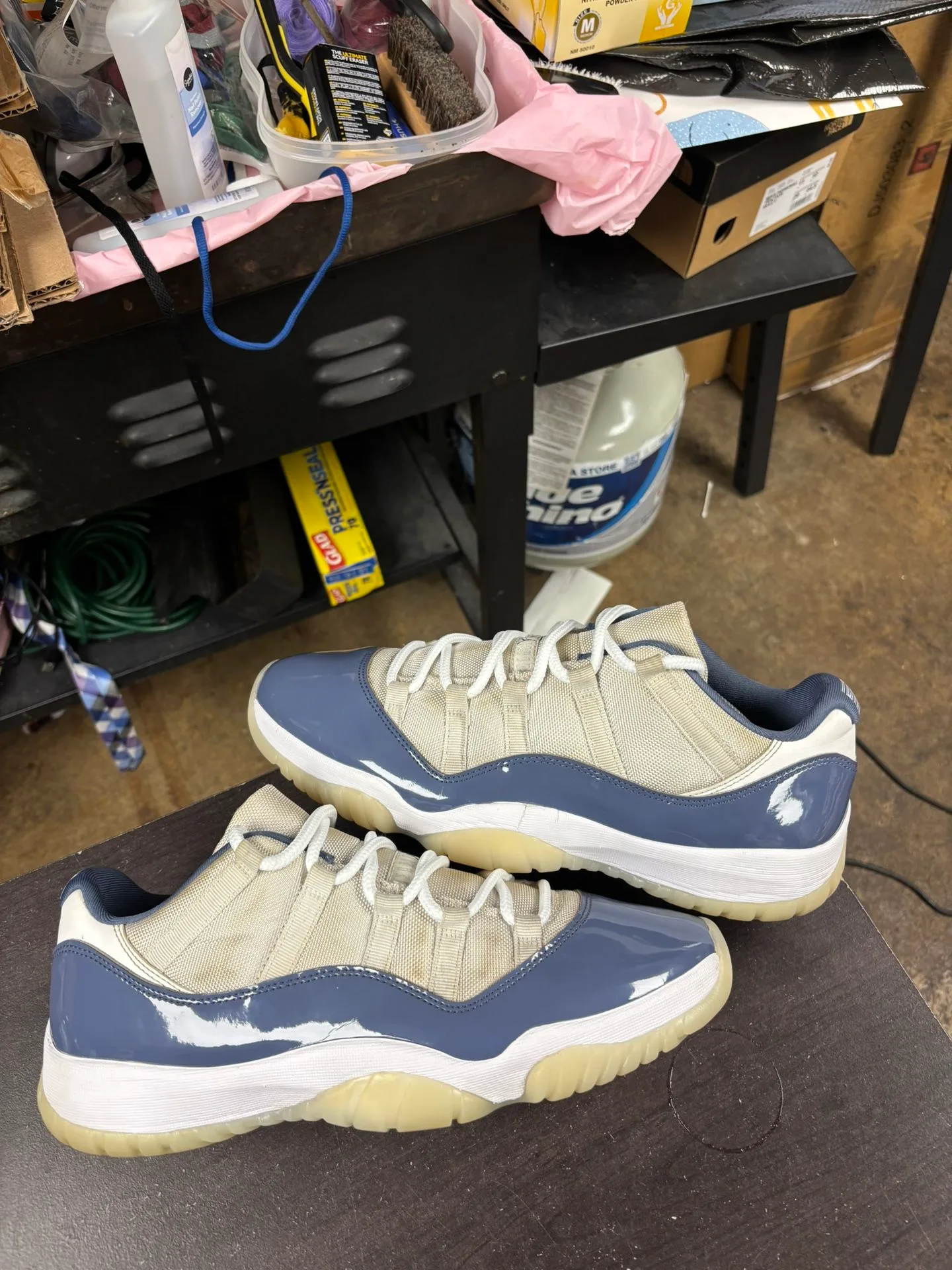 Air Jordan 11 Low Diffused Blue thumbnail