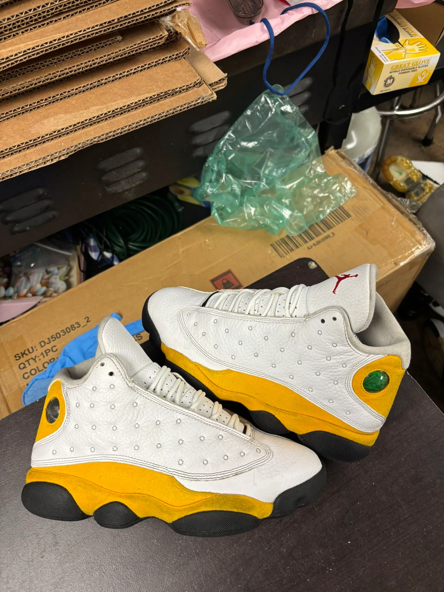 Air Jordan 13 Del Sol thumbnail