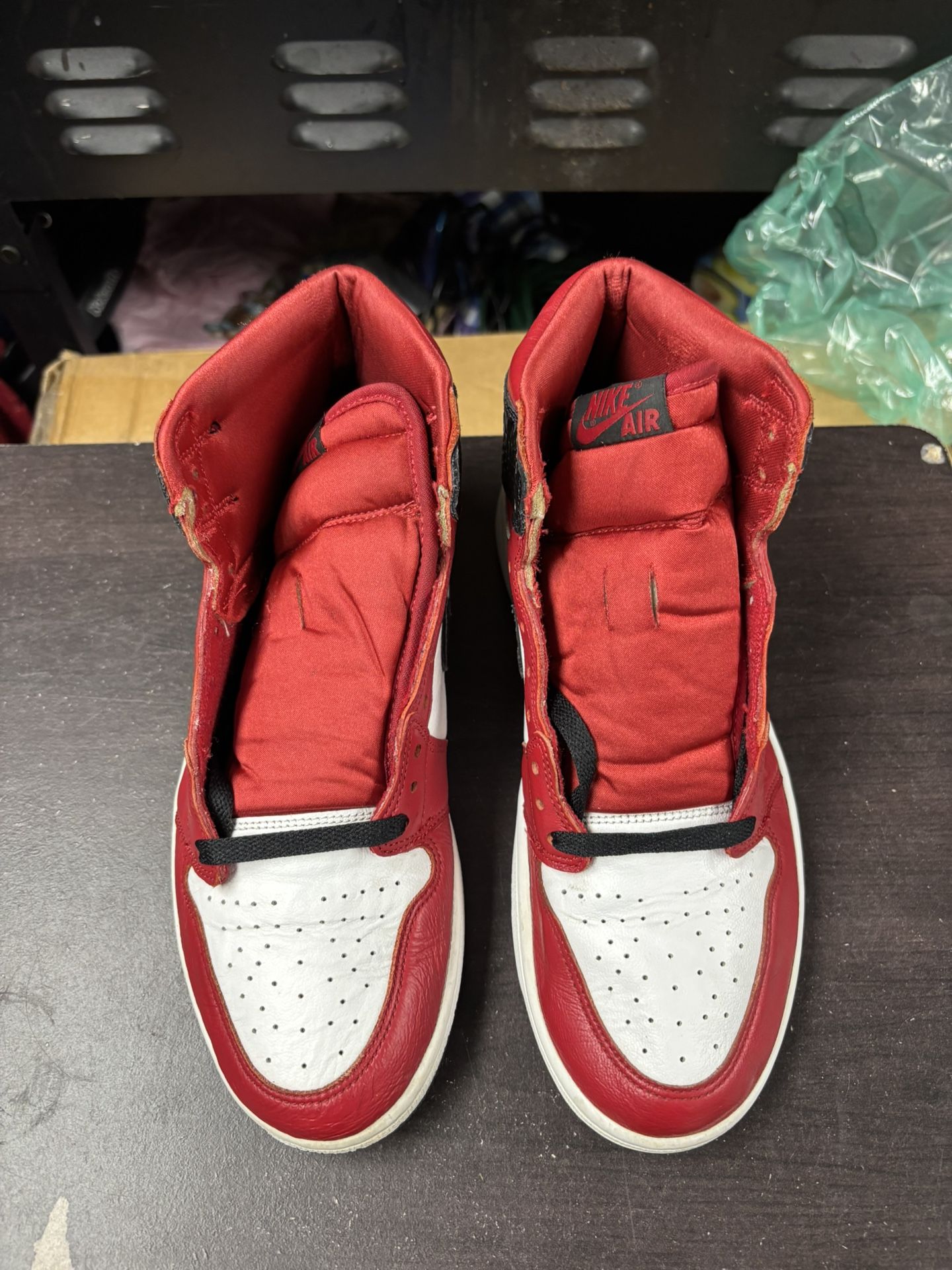 Air Jordan 1 High Satin Snake Chicago - photo 2