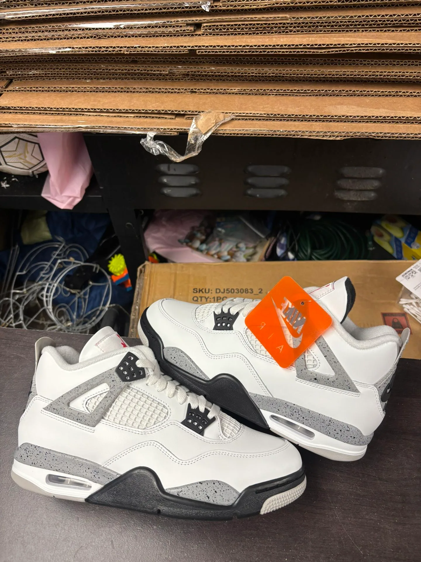 Air Jordan 4 White Cement 2025 thumbnail