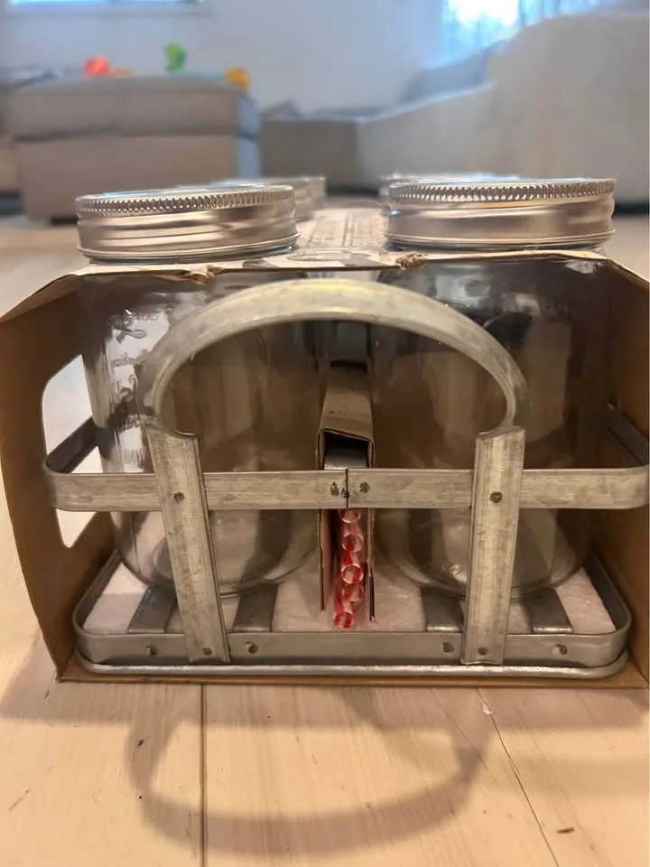 Hometrends 19 piece drink caddy image indicator(2)