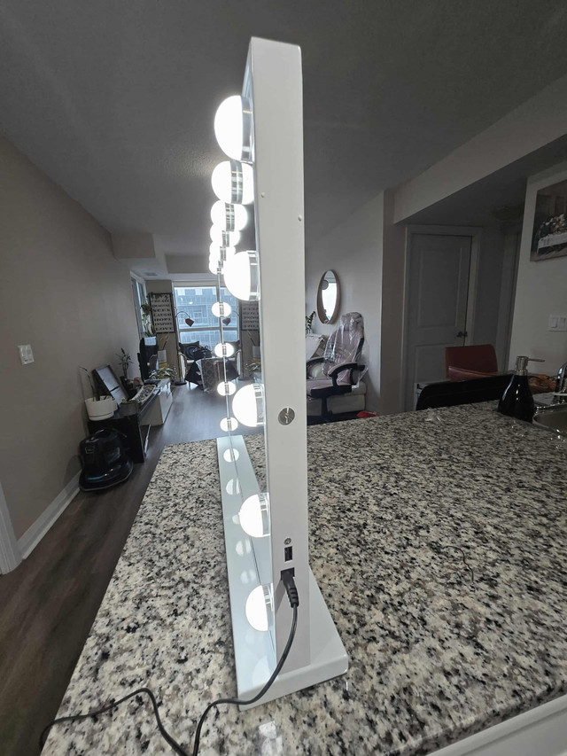 Hollywood Vanity Mirror - photo 3