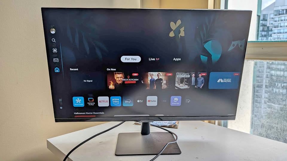 Samsung 27" FHD smart monitor