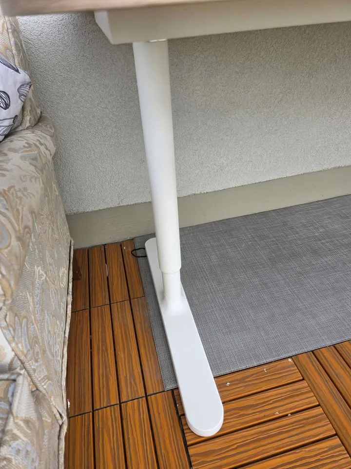 IKEA BEKANT Office Desk – Like New, Modern Oak Finish image indicator(4)