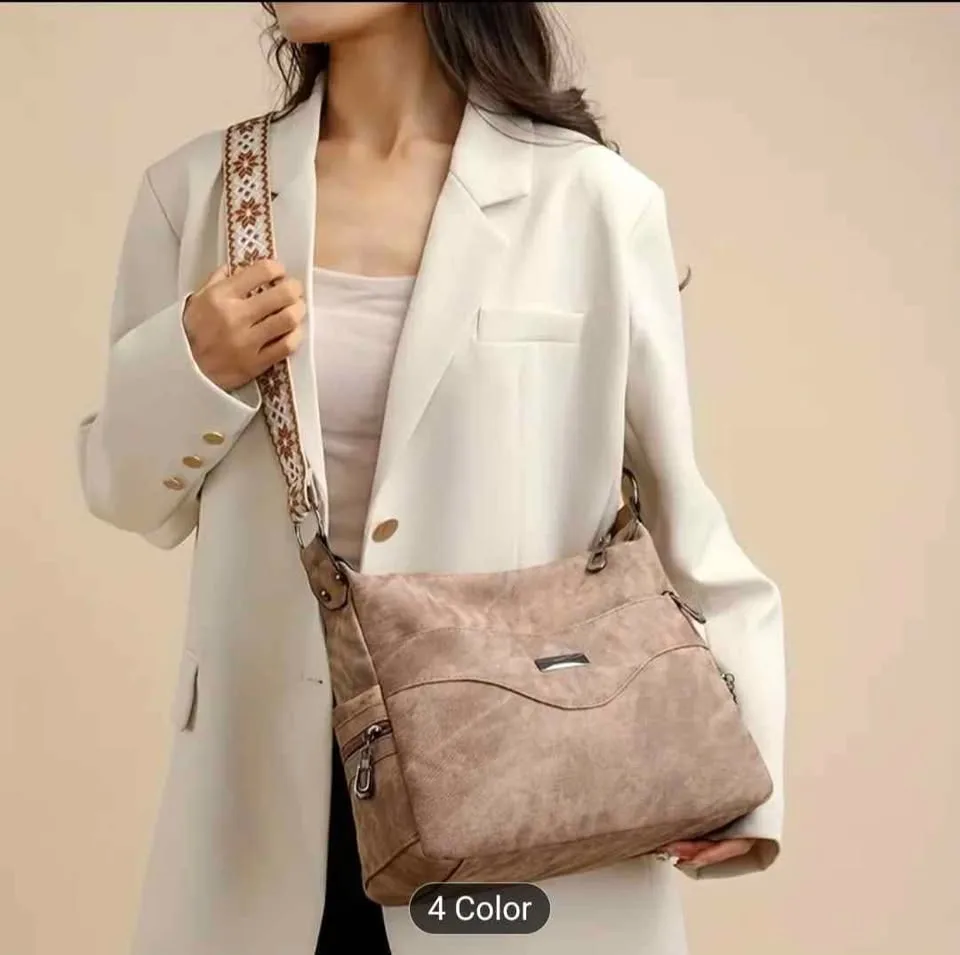 Brand new large capacity vintage bohemian women hand bag image indicator(2)