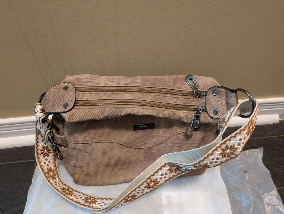 Brand new large capacity vintage bohemian women hand bag image indicator(9)