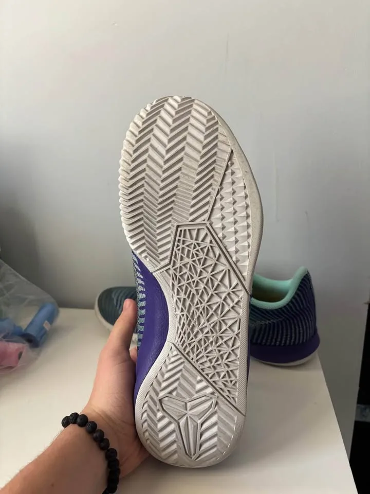 Kobe Mentality 2s image indicator(3)