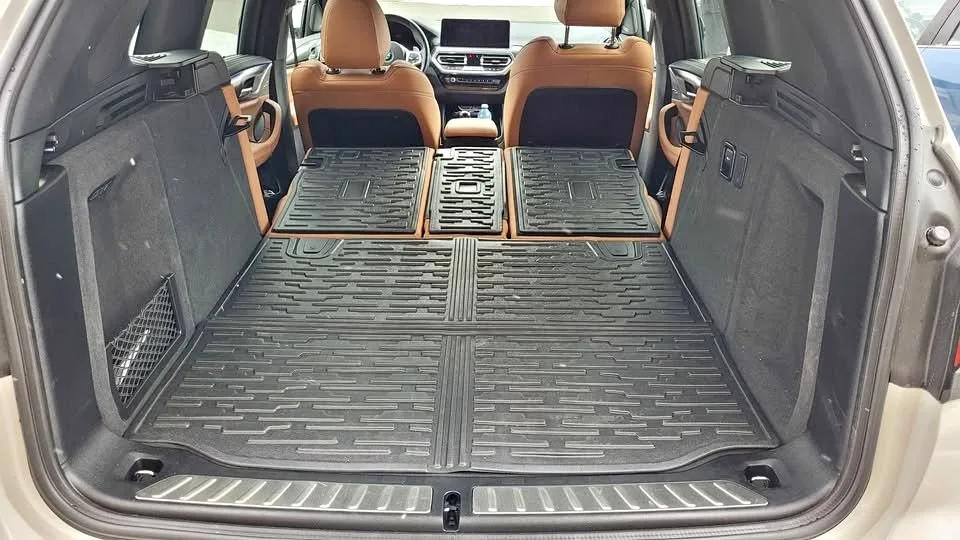 BMW X3 Cargo Mat w/ Seat Back Cover thumbnail