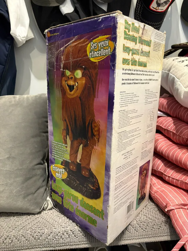 big head Dancing Werewolf 1974 image indicator(3)