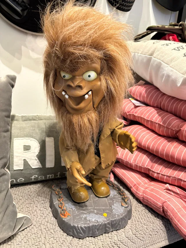 big head Dancing Werewolf 1974 image indicator(5)