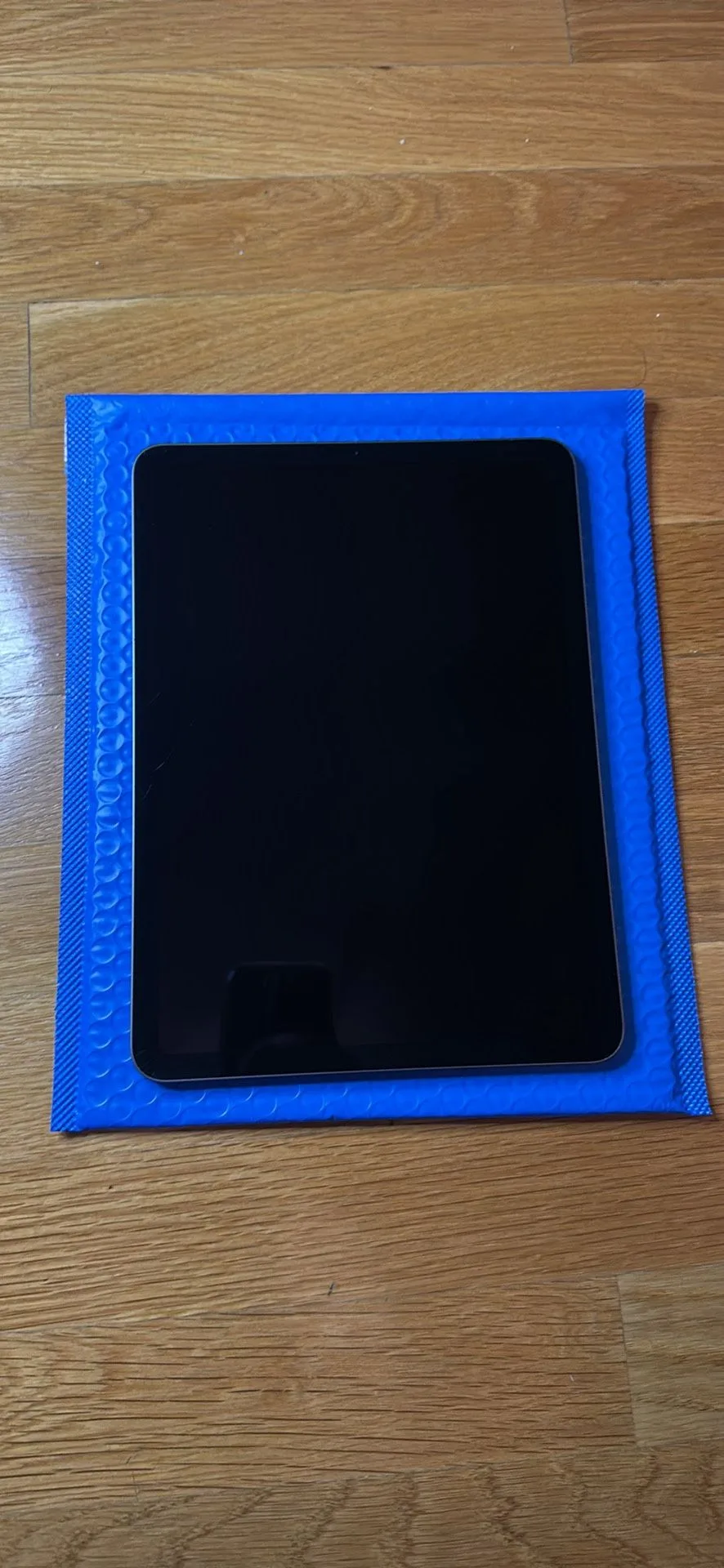 iPad Air 4th Gen 64gb WiFi image indicator(2)