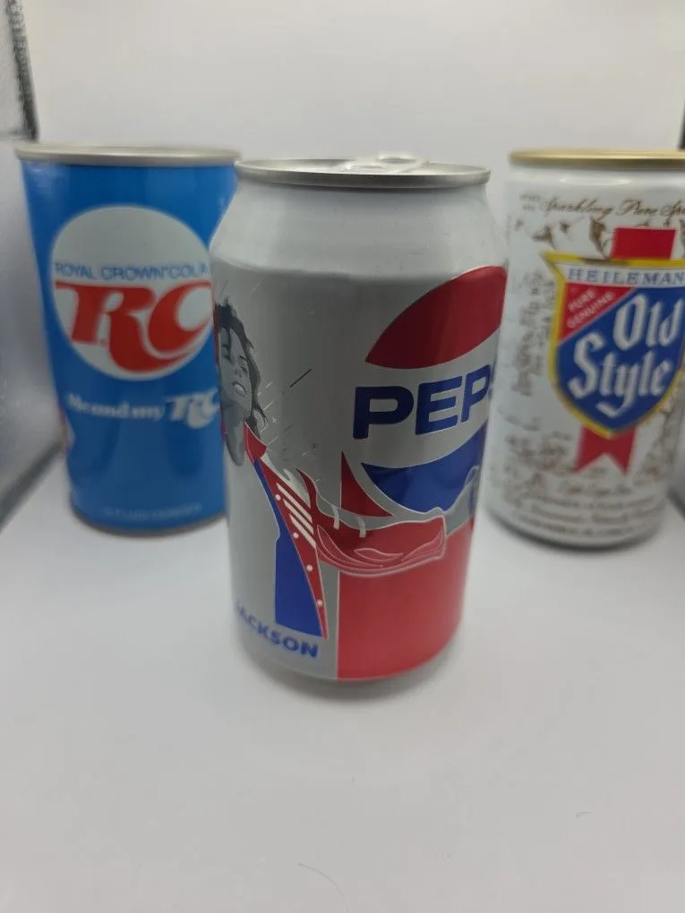 COLECCION DE LATAS 2 DE LOS 70S 1 2018 image indicator(3)