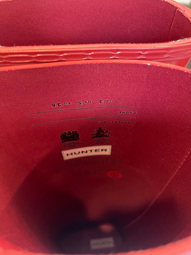 Hunter rain boots 16in tall - photo 3