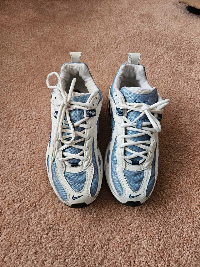 Rare Nike Excellerator size 9.5 women - photo 2