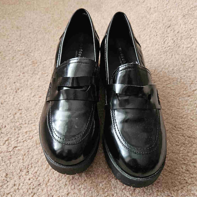 Madden Girl loafer 10M