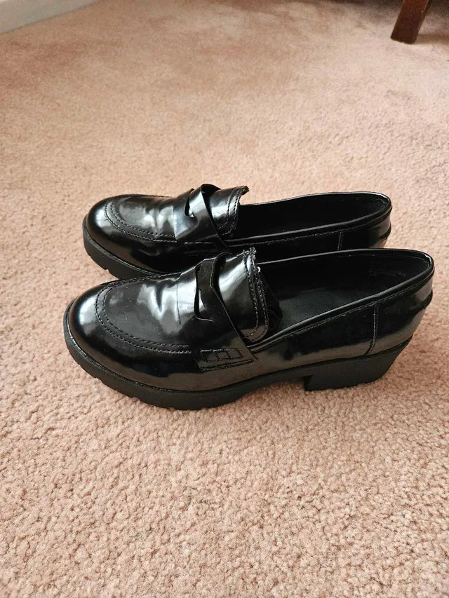 Madden Girl loafer 10M image indicator(3)