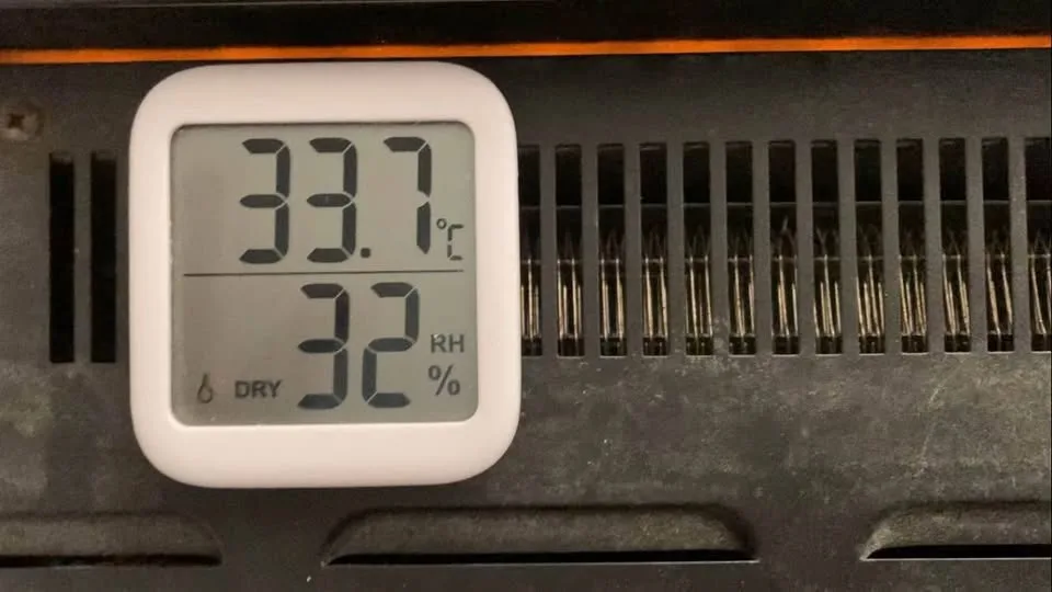 Napoleon Linear Electric Fireplace image indicator(4)