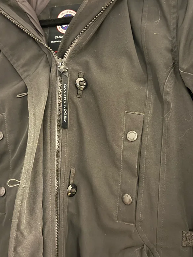 Canada Goose Shelburne Parka (Women’s M) | Made in Canada, Real image indicator(2)