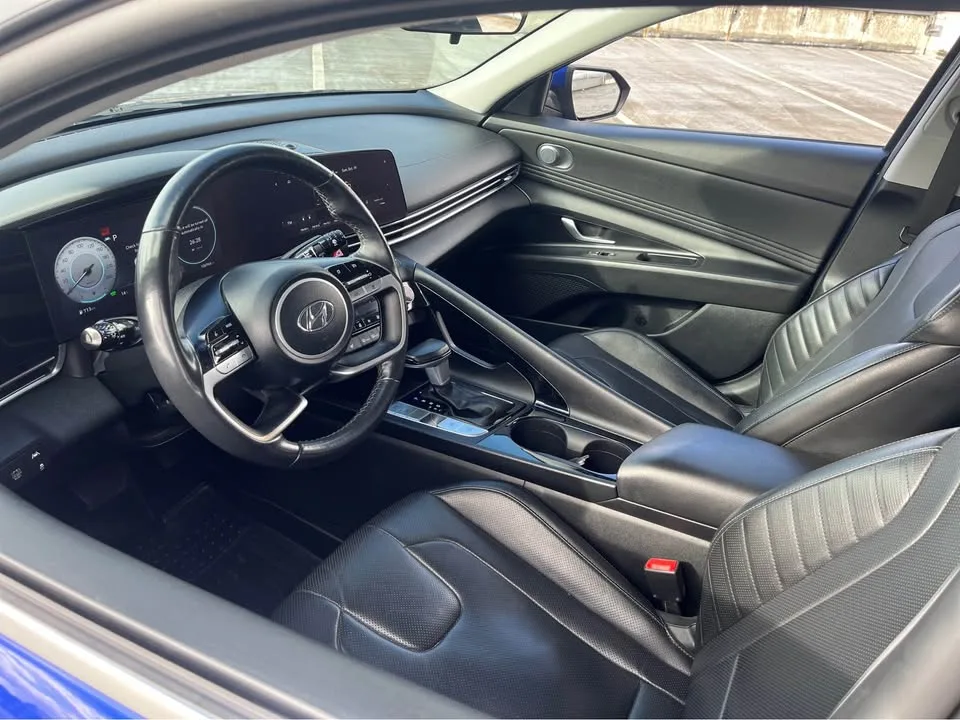 2023 Hyundai Elantra Hybrid 🤑3-6 months no payment🤑 image indicator(9)