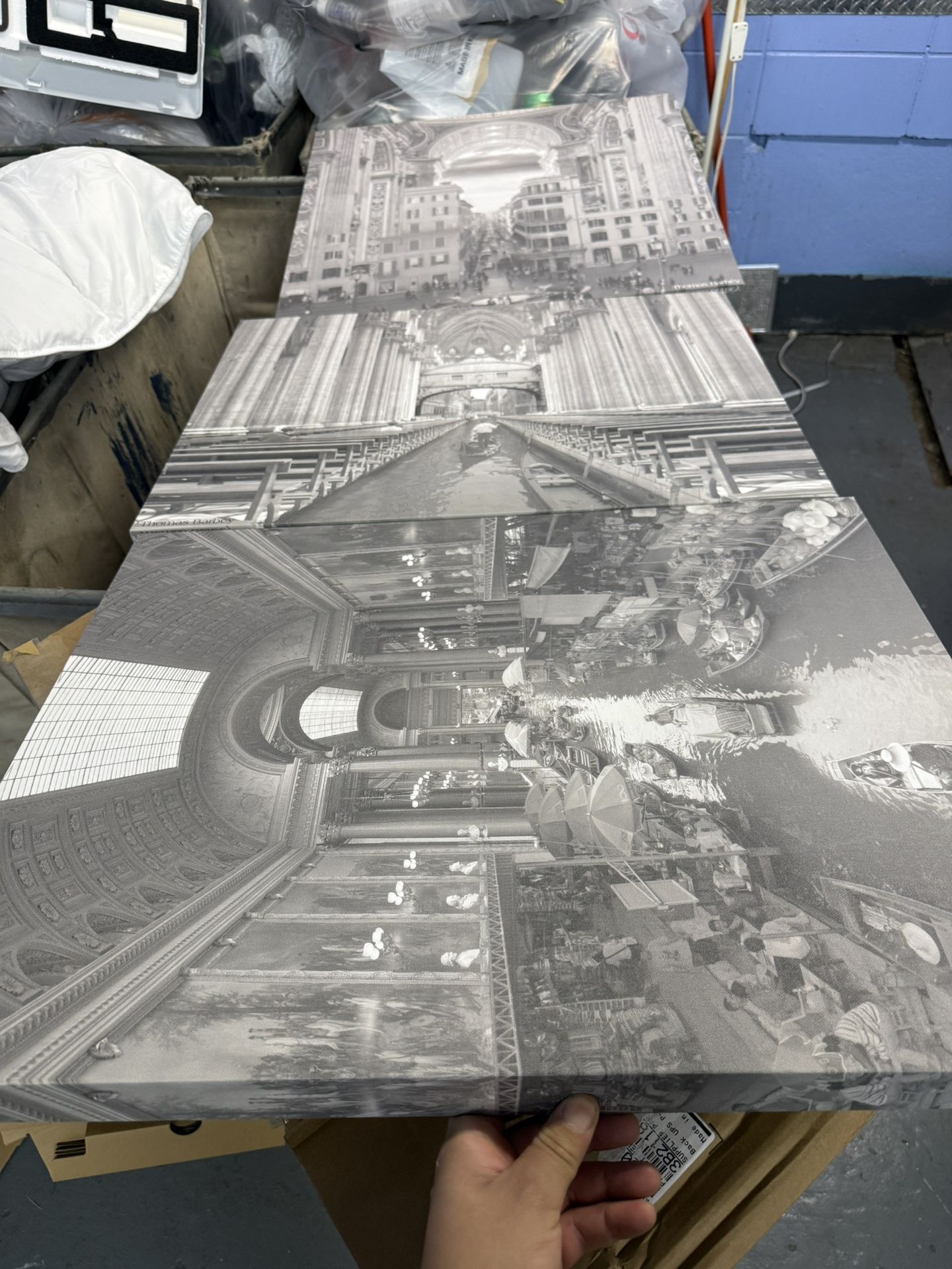 Four Canvas Prints. - photo 3