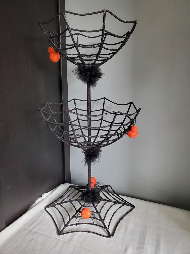 Cobweb Halloween candy holder