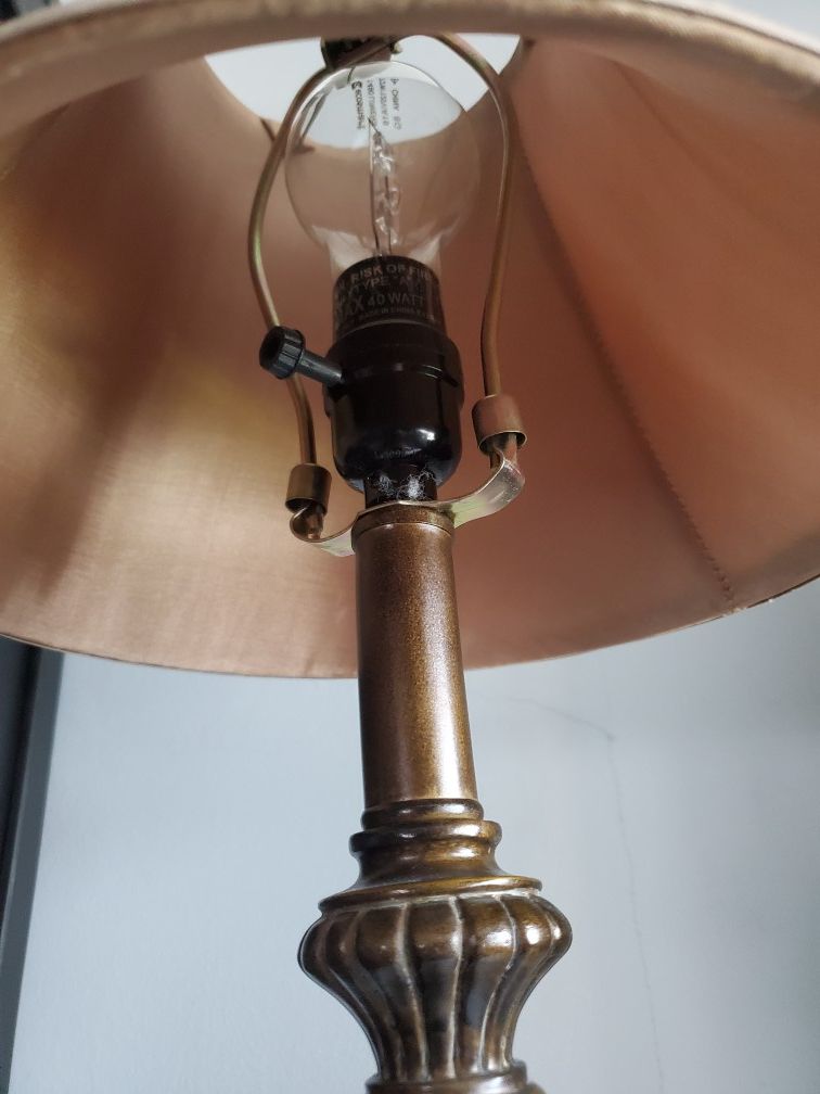 Dark gold lamp - photo 4