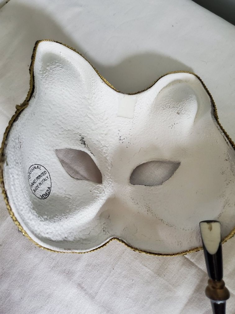 Brown and gold cat mask - photo 4