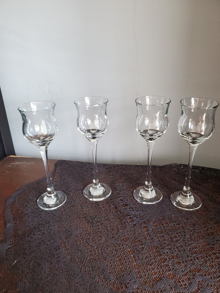 Set of 4 glass candle holders