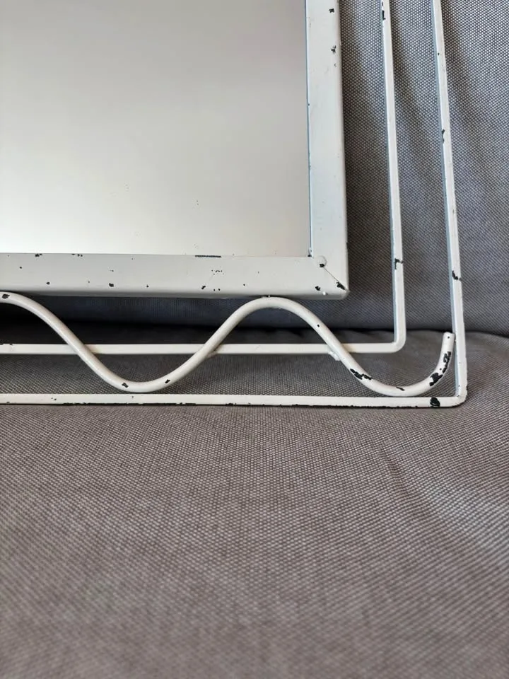 Decorative White Rectangular Mirror - 21 x 25 inches image indicator(4)