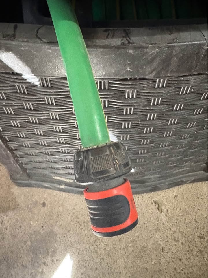 Suncast Hose Cart with Reel - photo 2