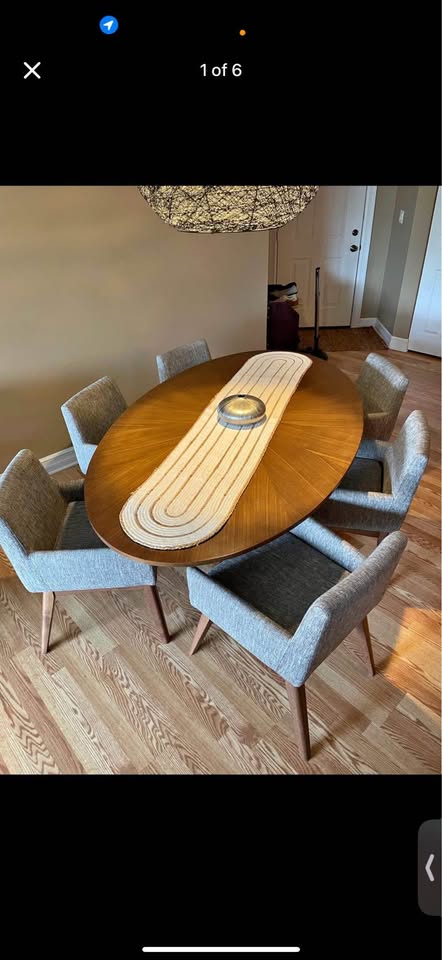 Dining Table - photo 2