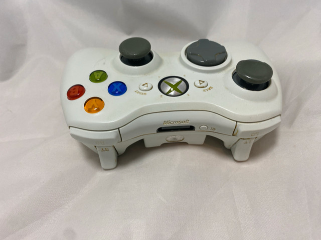 Official Microsoft Xbox 360 White Controller. NO BATTERY COVER - photo 3