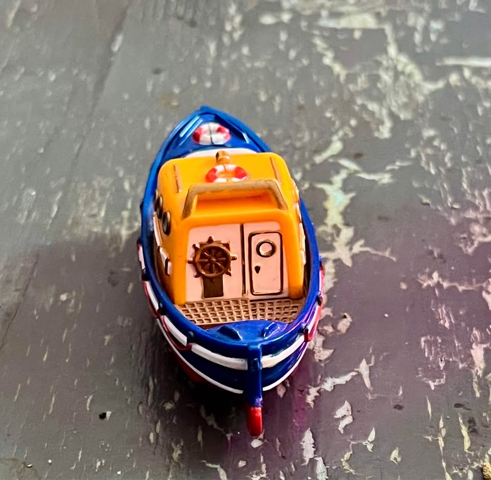 Thomas and friend a rare captain boat In outstanding condition - photo 3