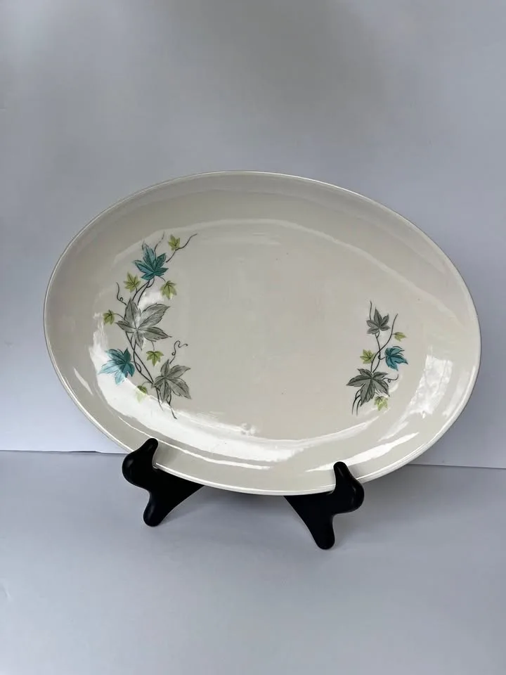 Green leaves hand painted in Japan platter thumbnail