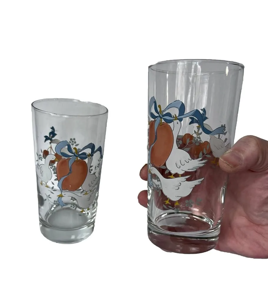 2 Vintage Marmalade Glasses Tumblers Apple Cherry 2 Pc thumbnail