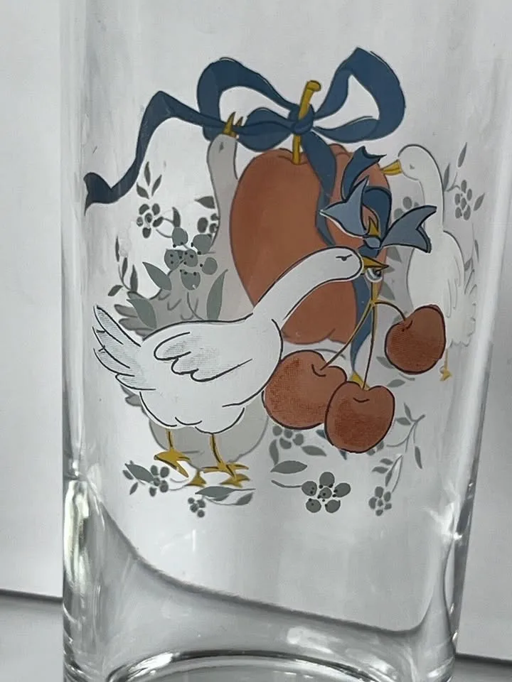 2 Vintage Marmalade Glasses Tumblers Apple Cherry 2 Pc image indicator(3)