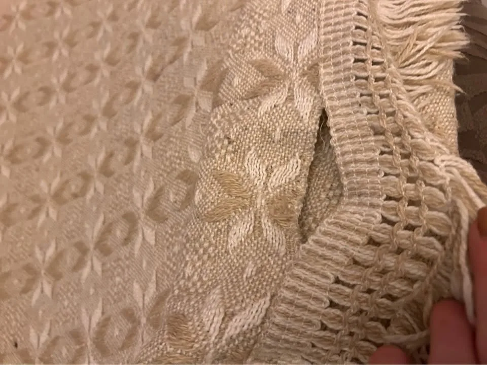 Vintage Portuguese Woven Throw / Bedspread image indicator(5)