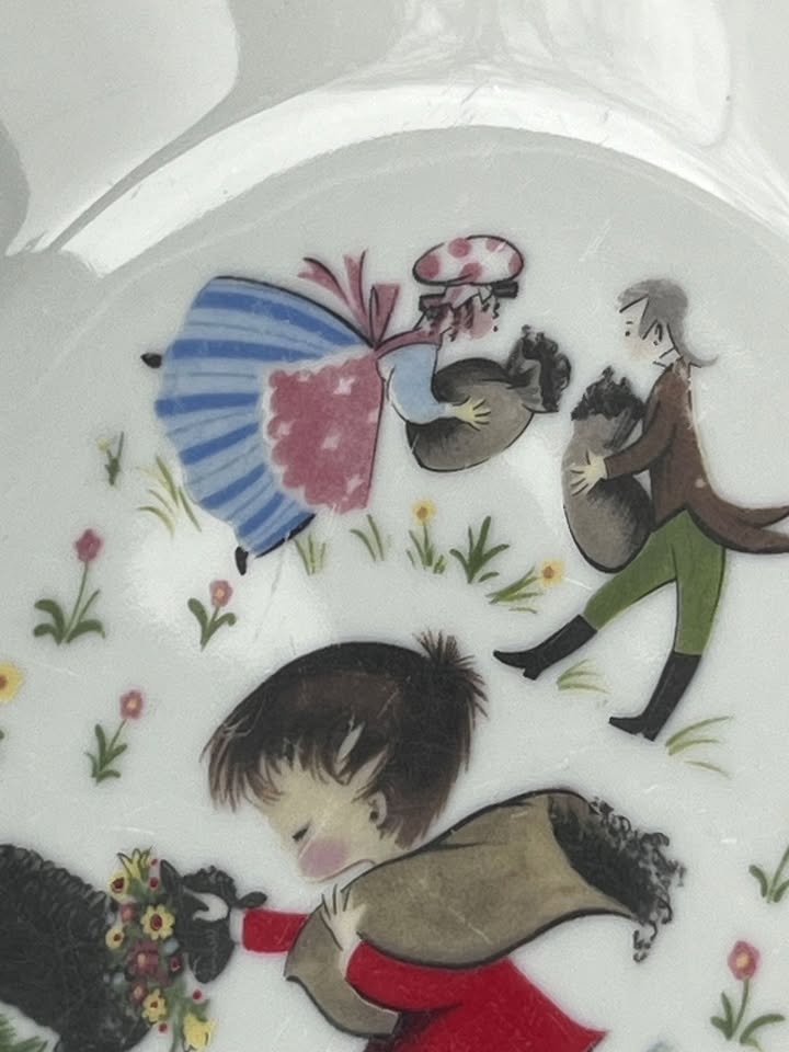 Unique pars china fantasy bowl - mint condition - photo 5