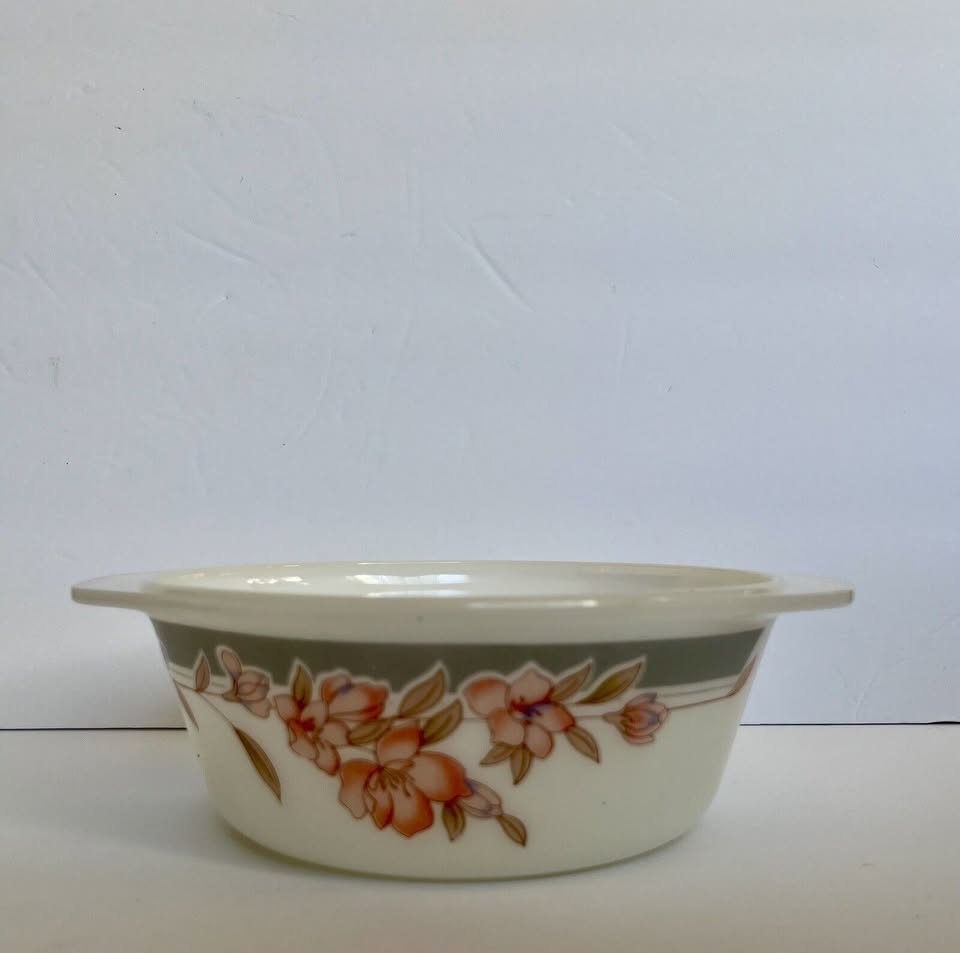 Vintage Indopal Milk Glass Cookware Pink Iris - photo 2