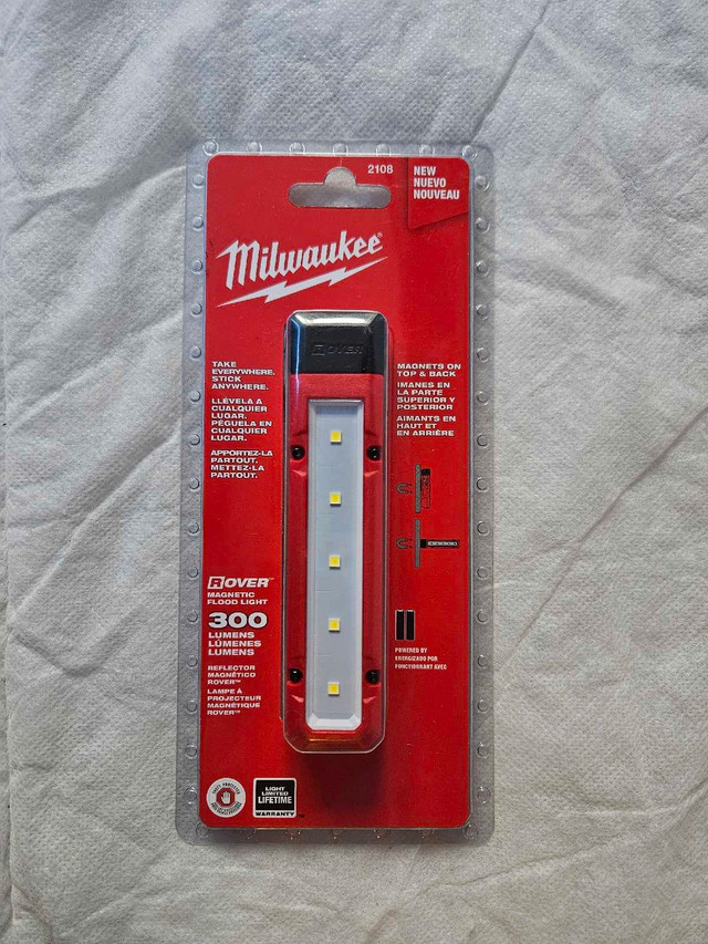 Milwaukee Flood Light