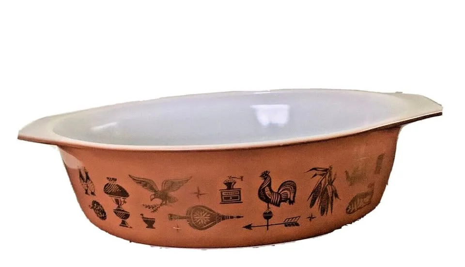 Pyrex Americana 045 2.5 quart casserole dish without lid thumbnail