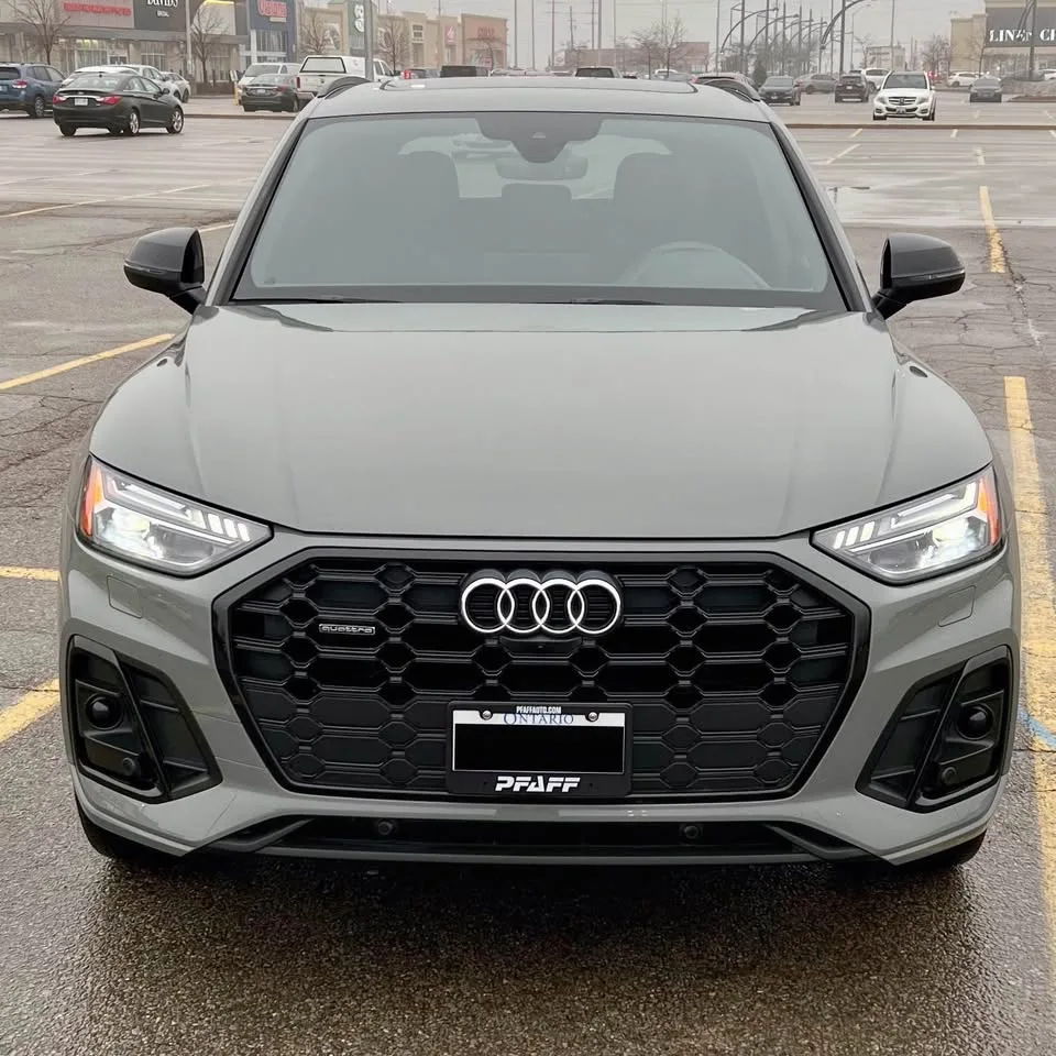 2022 Audi Q5 Tecknik S line Black - Quantum Grey image indicator(3)