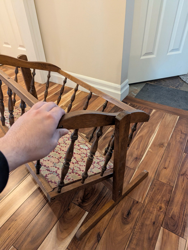 1970’s Doll Cradle - photo 4